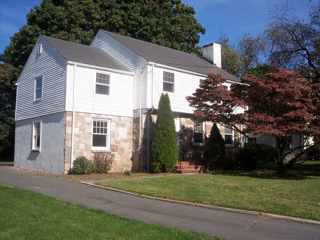 MLS #/Web ID: 2719265