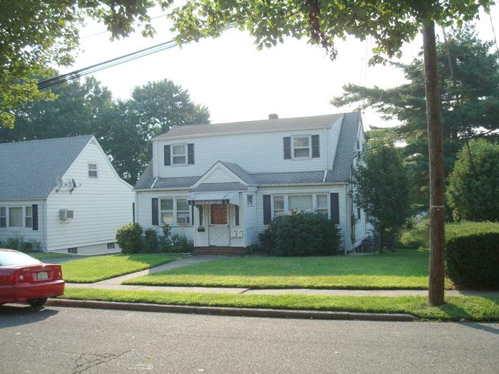 MLS #/Web ID: 2722765