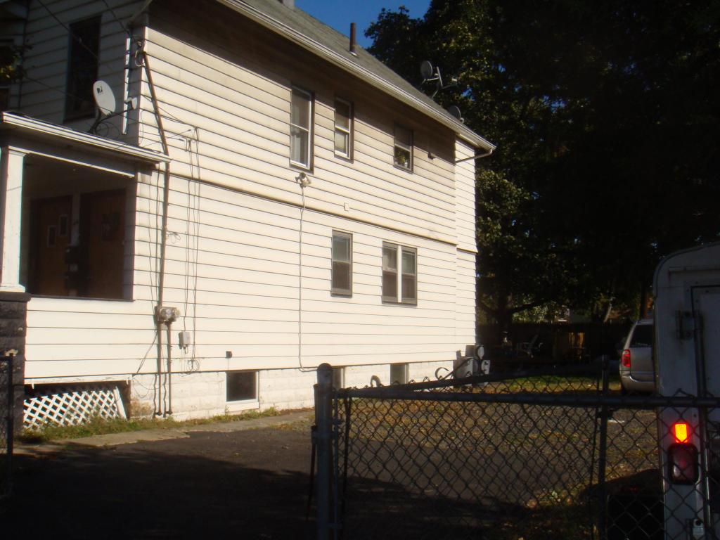 MLS #/Web ID: 2723065