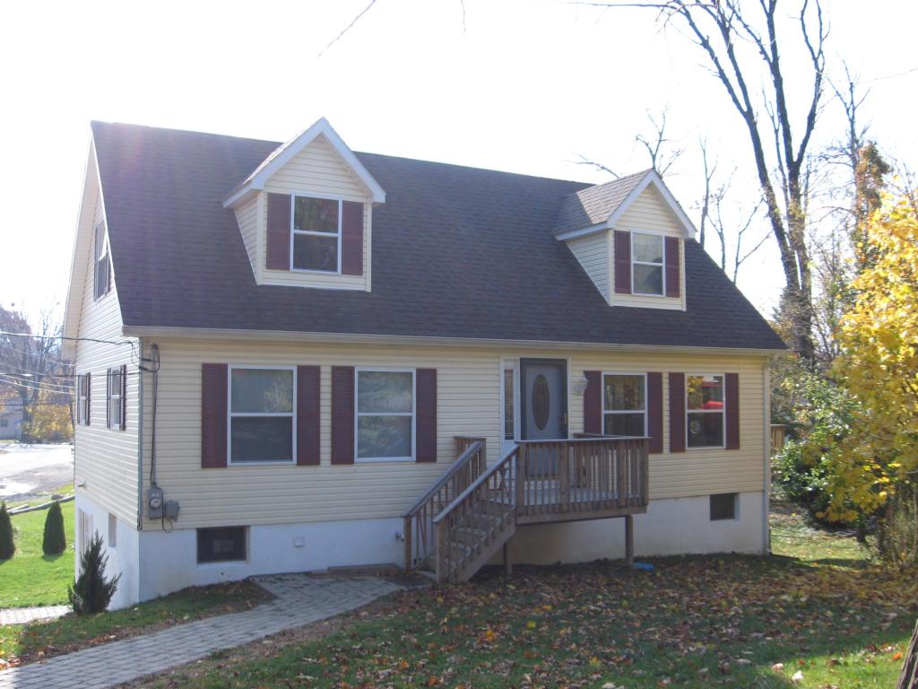 9 MUSCOTAH RD
