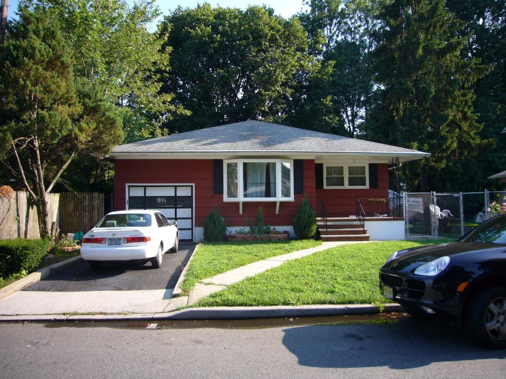 MLS #/Web ID: 2728065