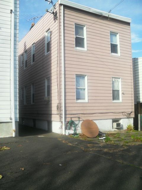 26 NAPLES AVE