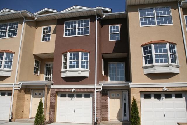 MLS #/Web ID: 2393866