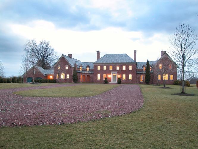 255 Long Lane