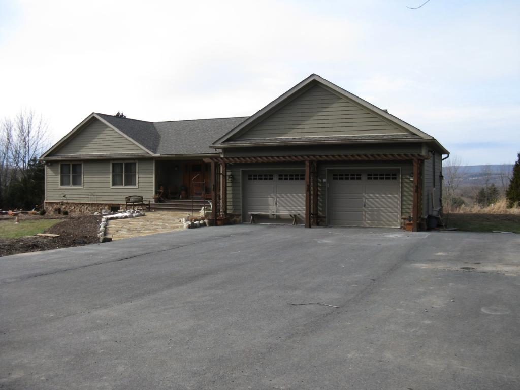 MLS #/Web ID: 2652866