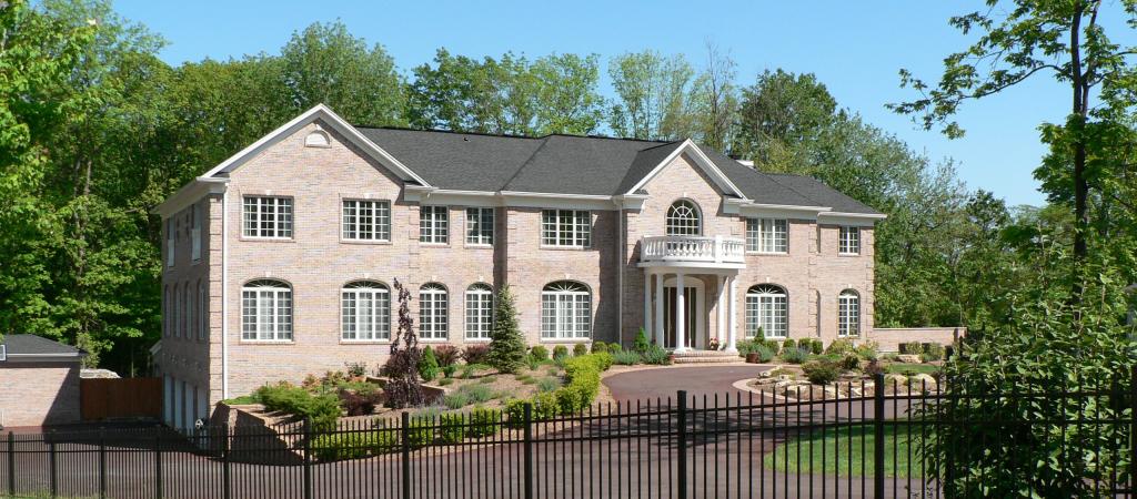 27 TROUT BROOK LN