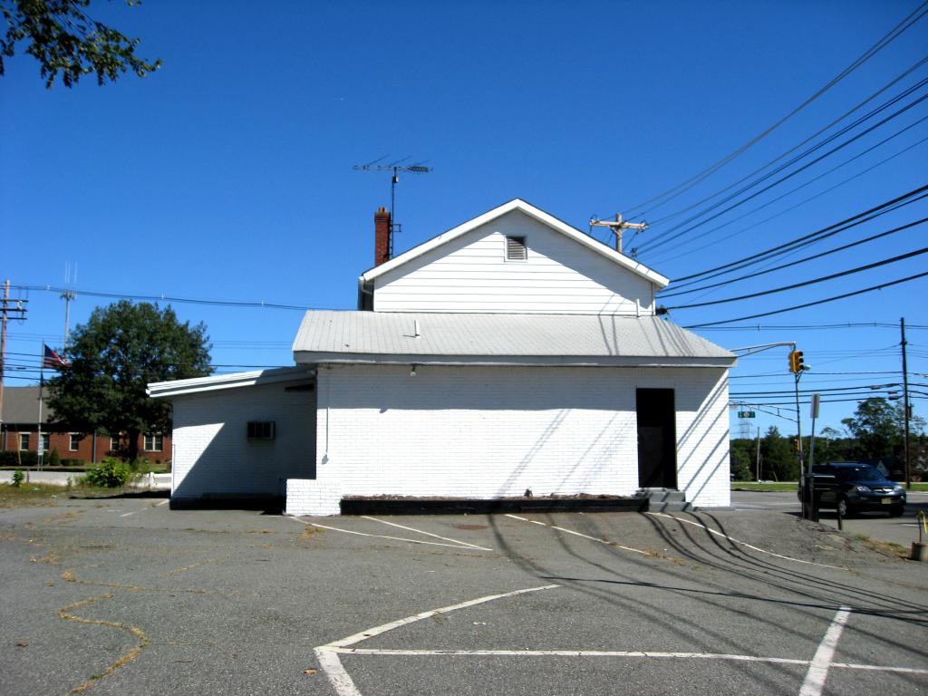 MLS #/Web ID: 2685766