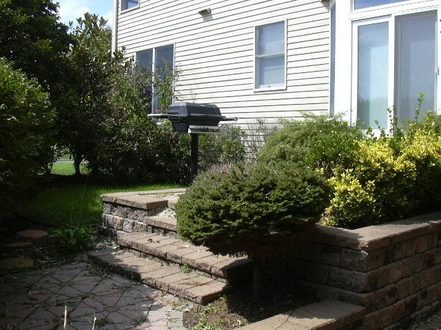 5 Colonial Court