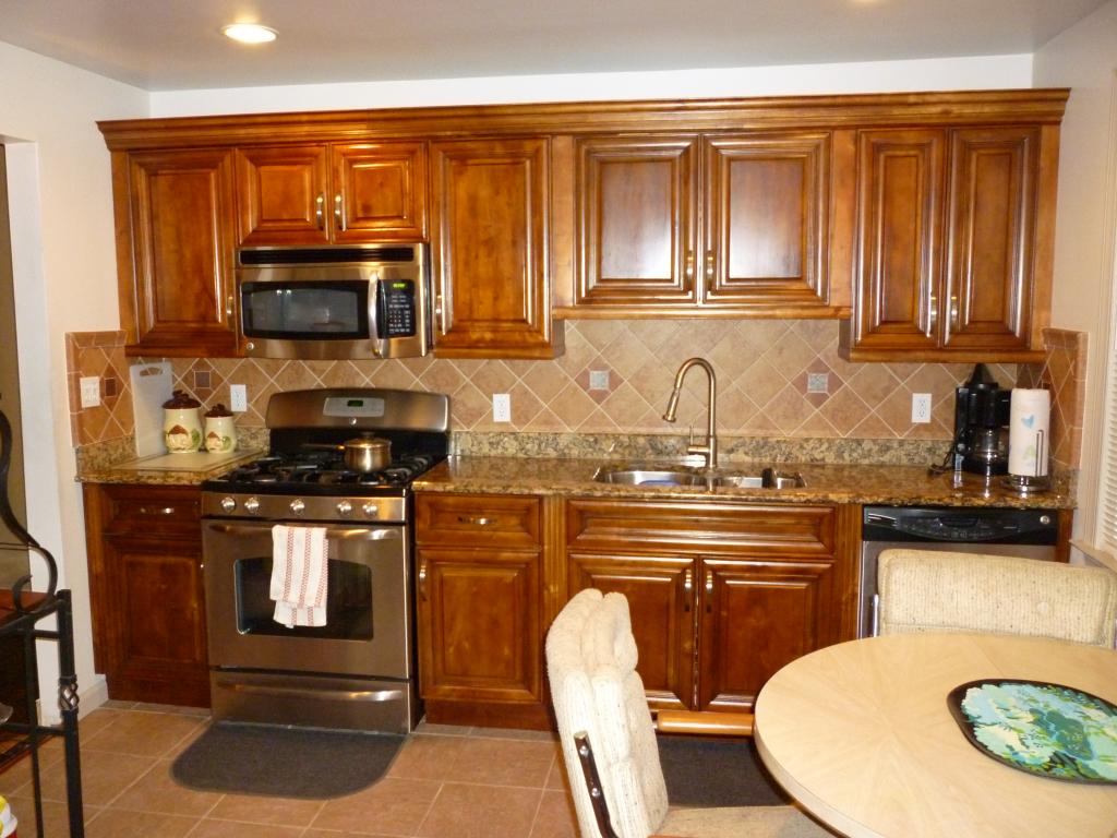 MLS #/Web ID: 2690366