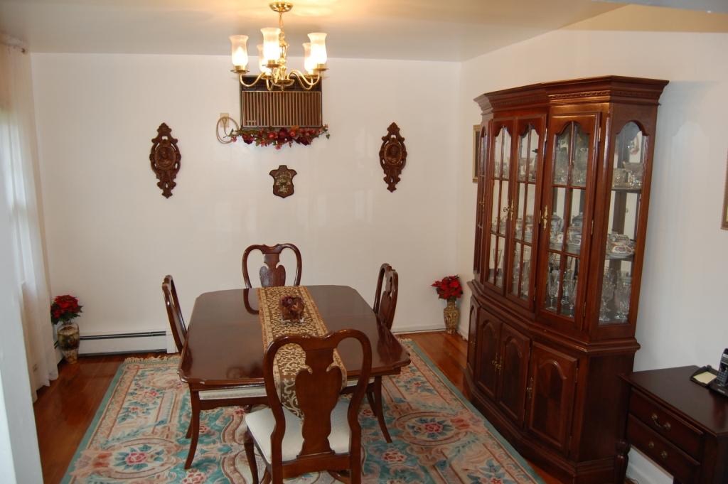 15 DUANE PL