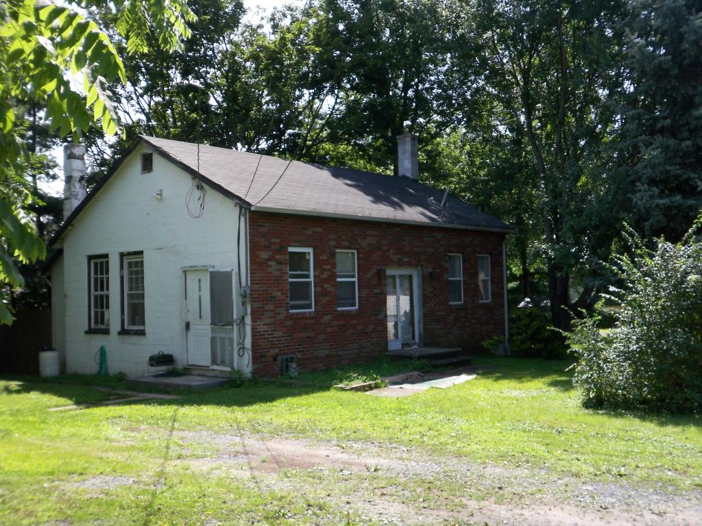 MLS #/Web ID: 2703966