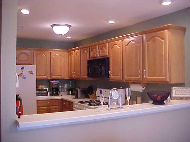 1122 SHADOWLAWN DR
