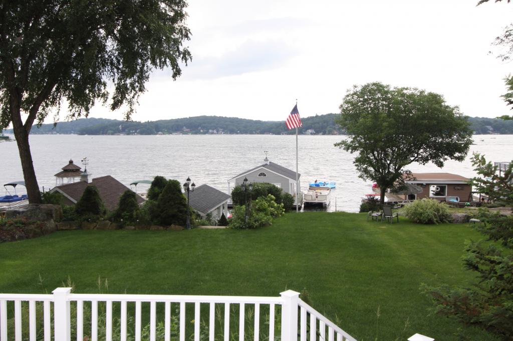 75 CASTLE ROCK RD