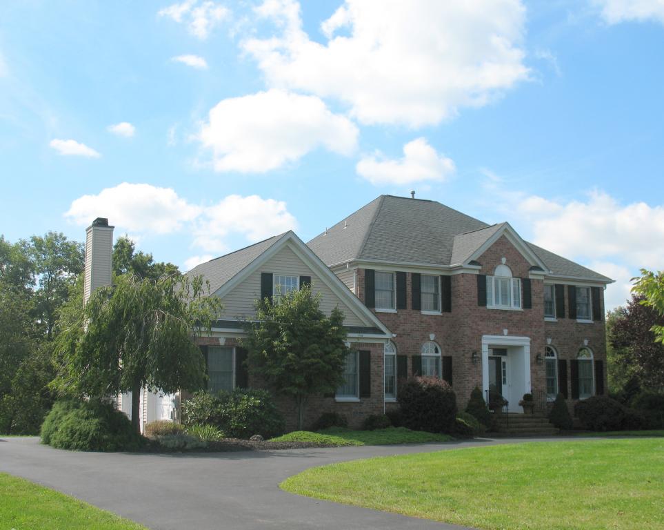 12 TRUBEK FARM RD