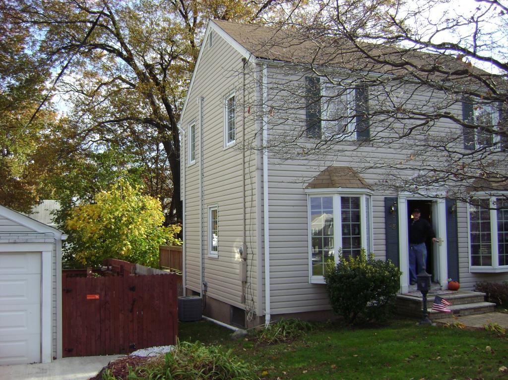 23 BURLINGTON RD