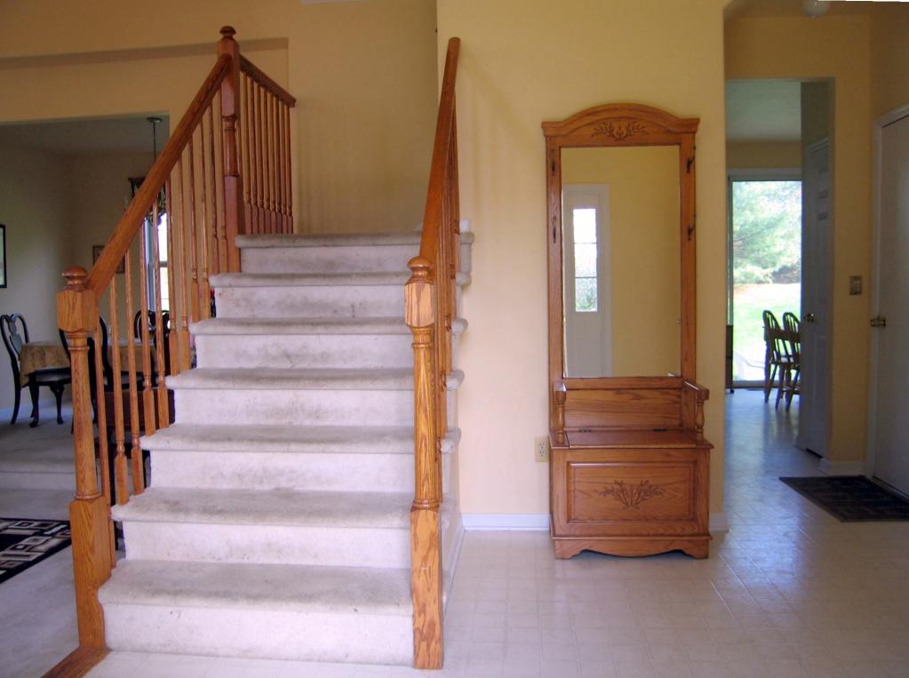 268 STONEHENGE DR