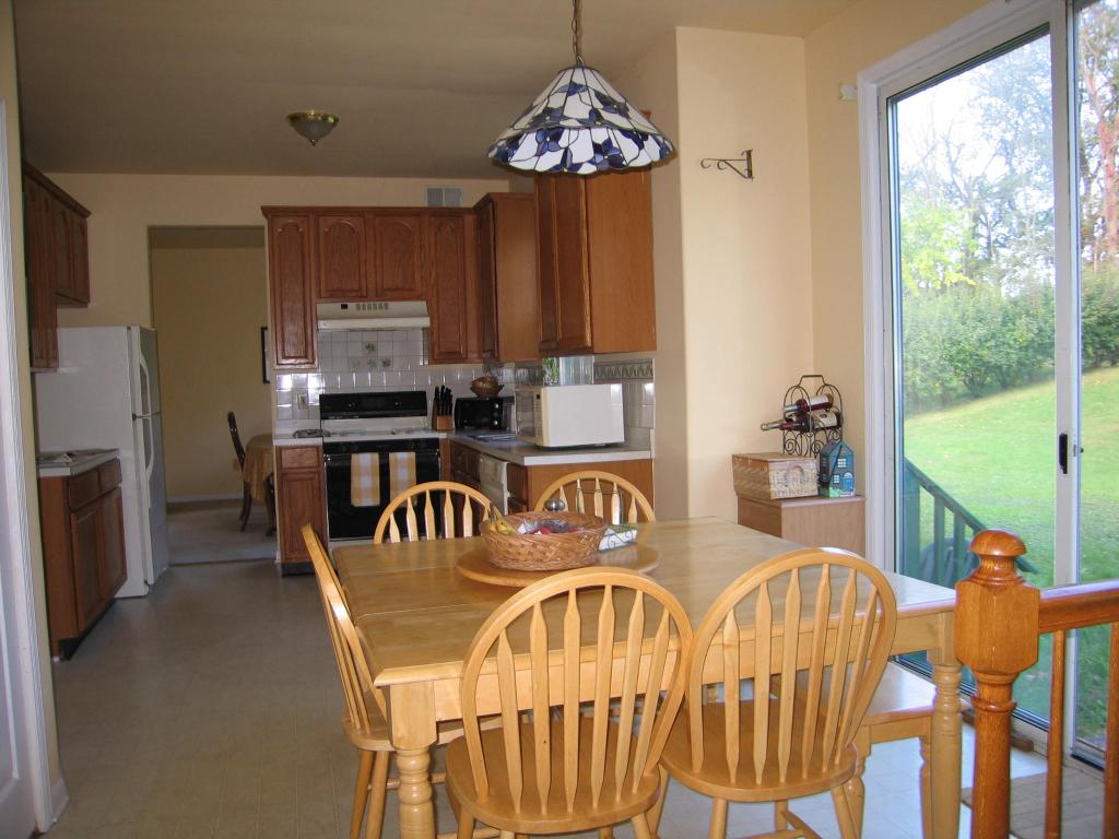 268 STONEHENGE DR