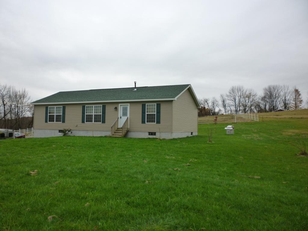 MLS #/Web ID: 2722366