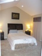 MLS #/Web ID: 2722666