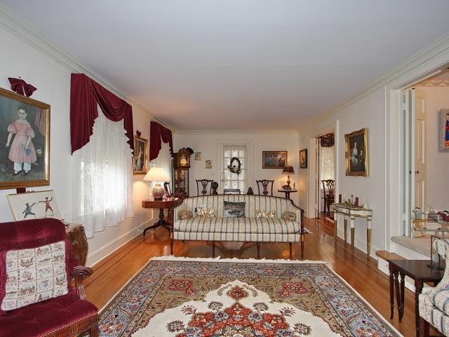 3 SOUTHERN SLOPE DR
