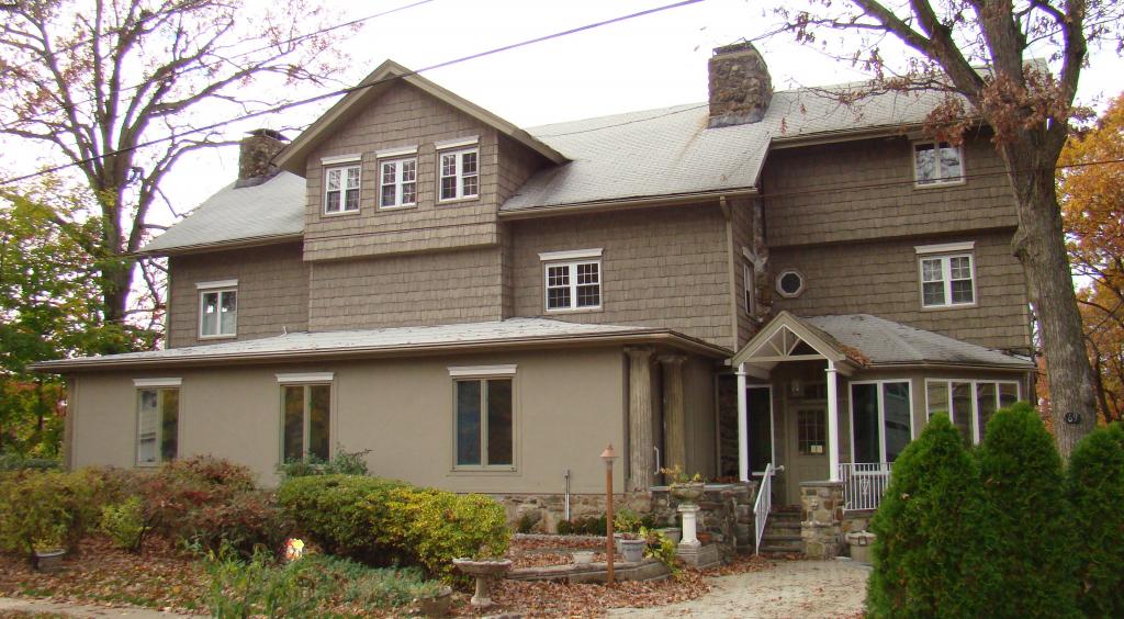 MLS #/Web ID: 2725466