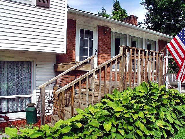 MLS #/Web ID: 2625567