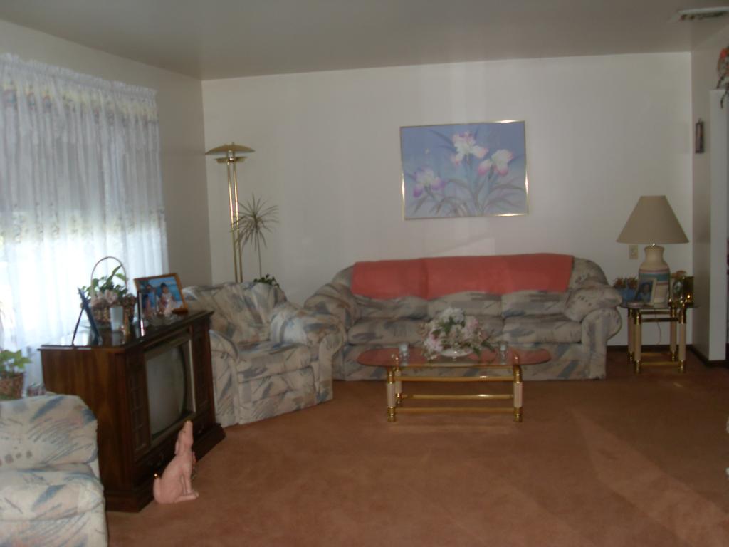 105 MINNISINK RD