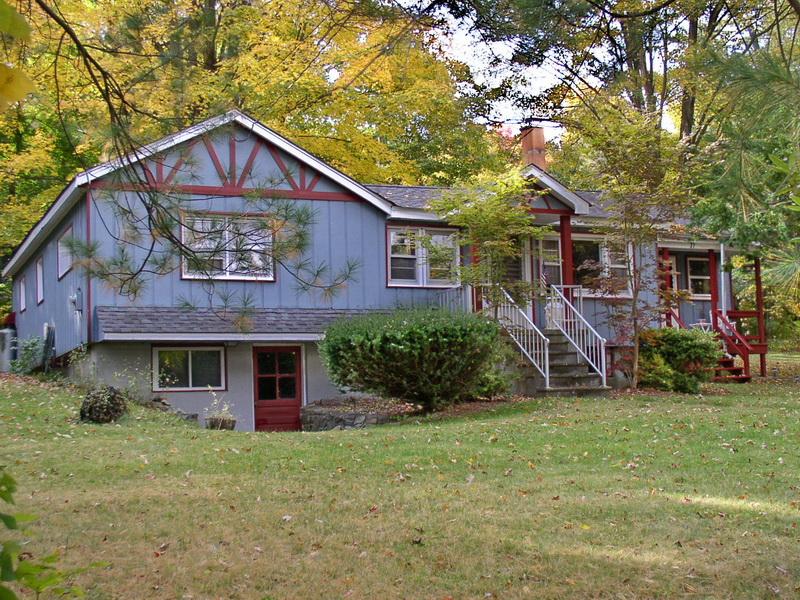 27 MOUNTAINSIDE AVE