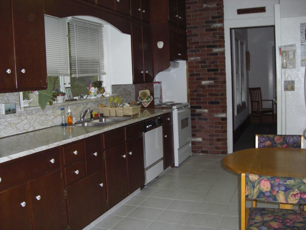 14 WOODSIDE RD
