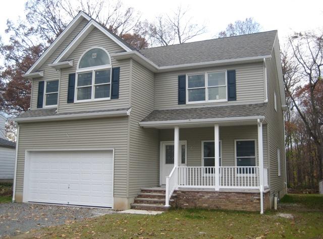 MLS #/Web ID: 2724767