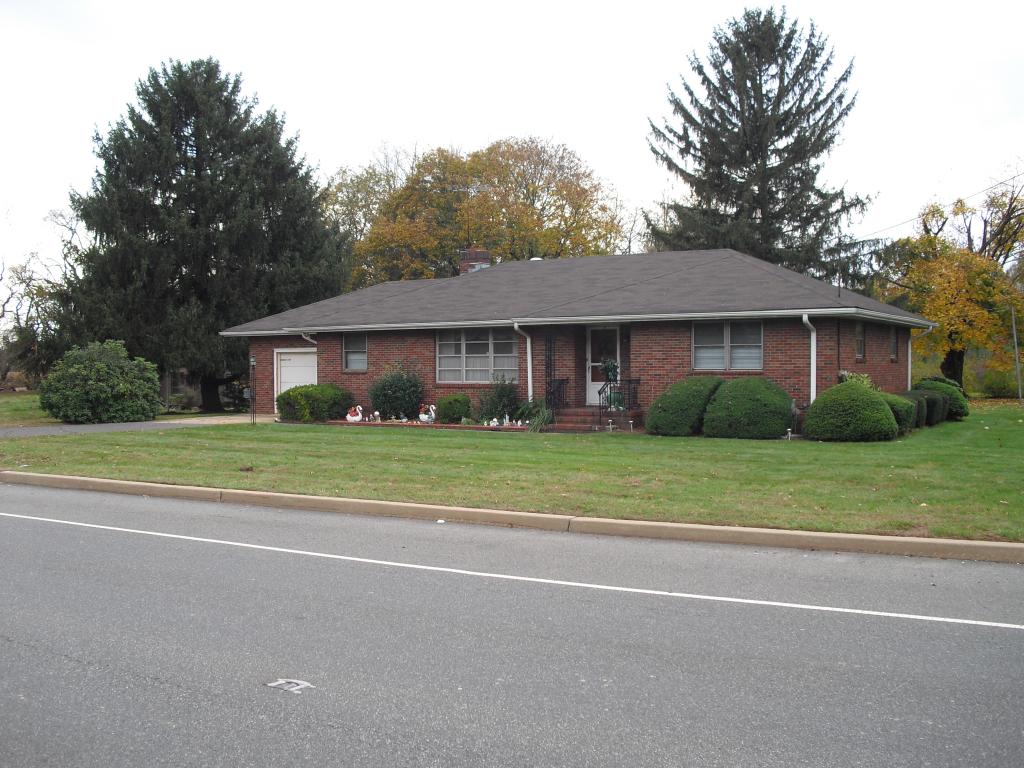 MLS #/Web ID: 2726067