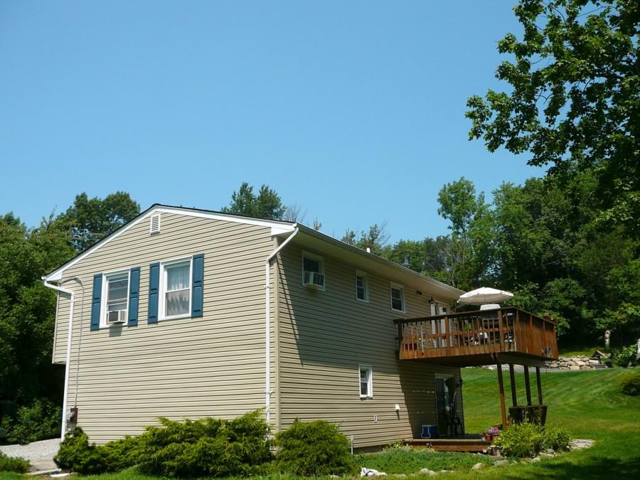 116 N BARRY DR