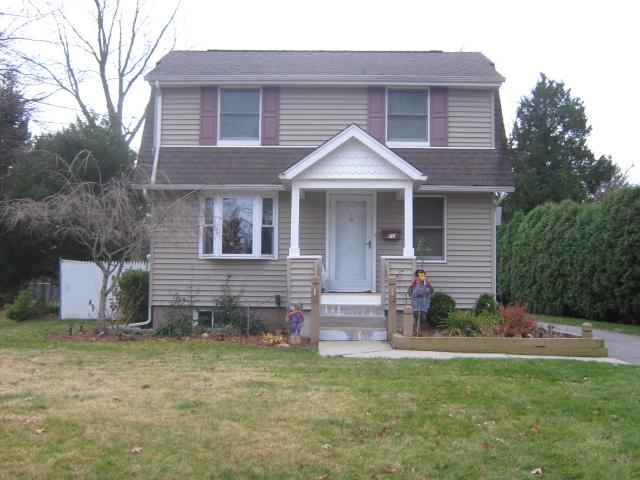 MLS #/Web ID: 2728367