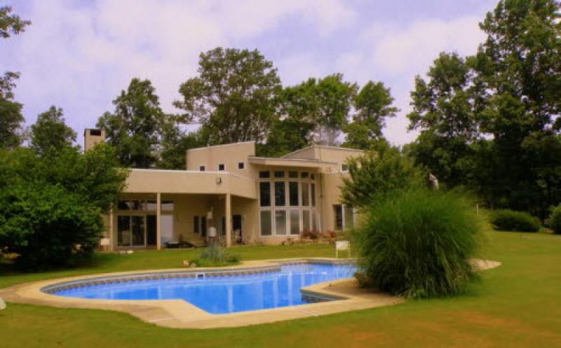 44 ZELLERS RD