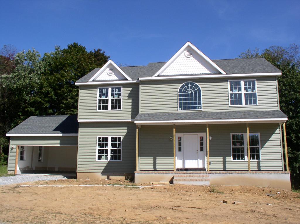 6 HEATHER HILL RD
