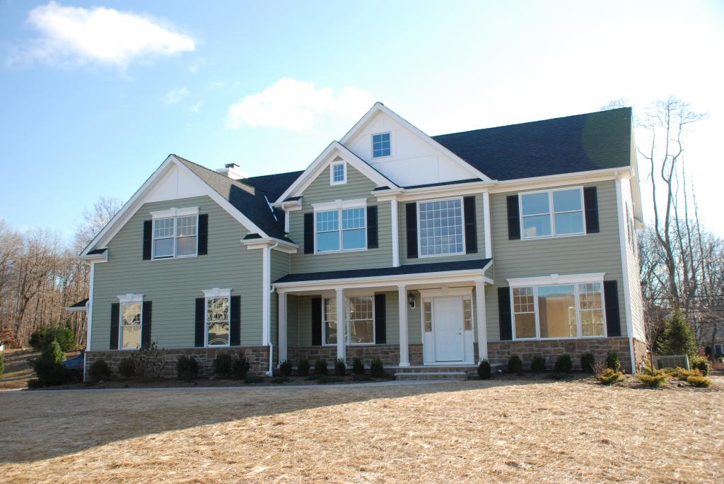 MLS #/Web ID: 2616268