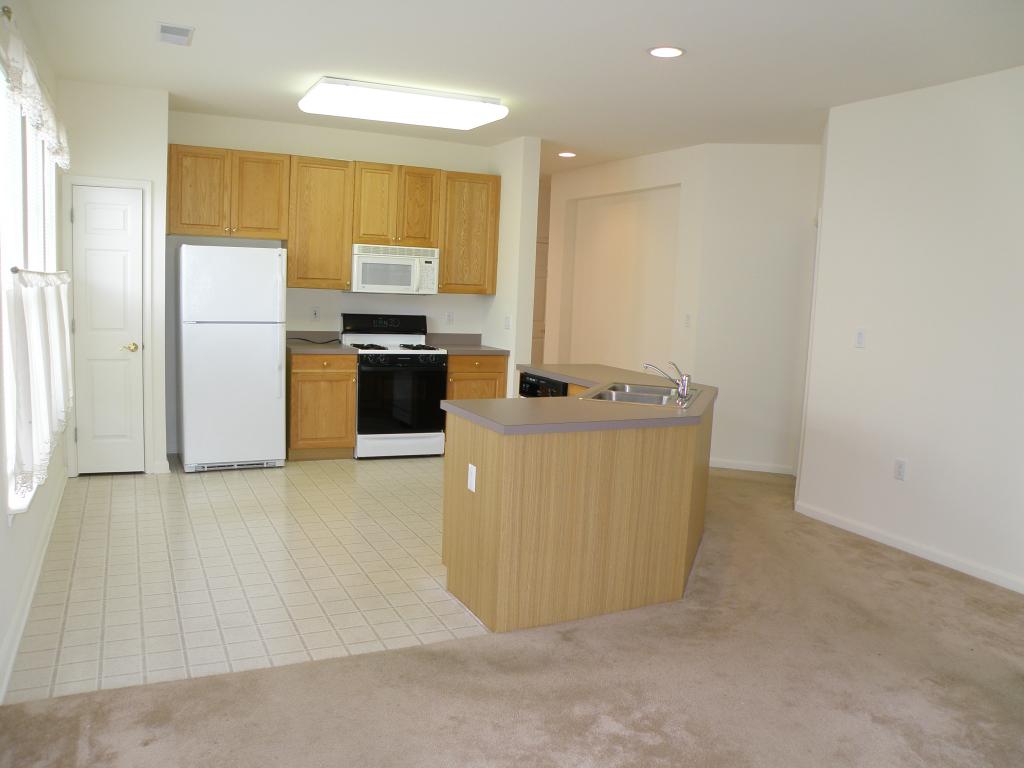 70 Kensington Cir