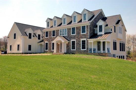 2 Sturbridge Court