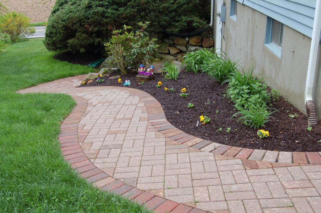 MLS #/Web ID: 2679868