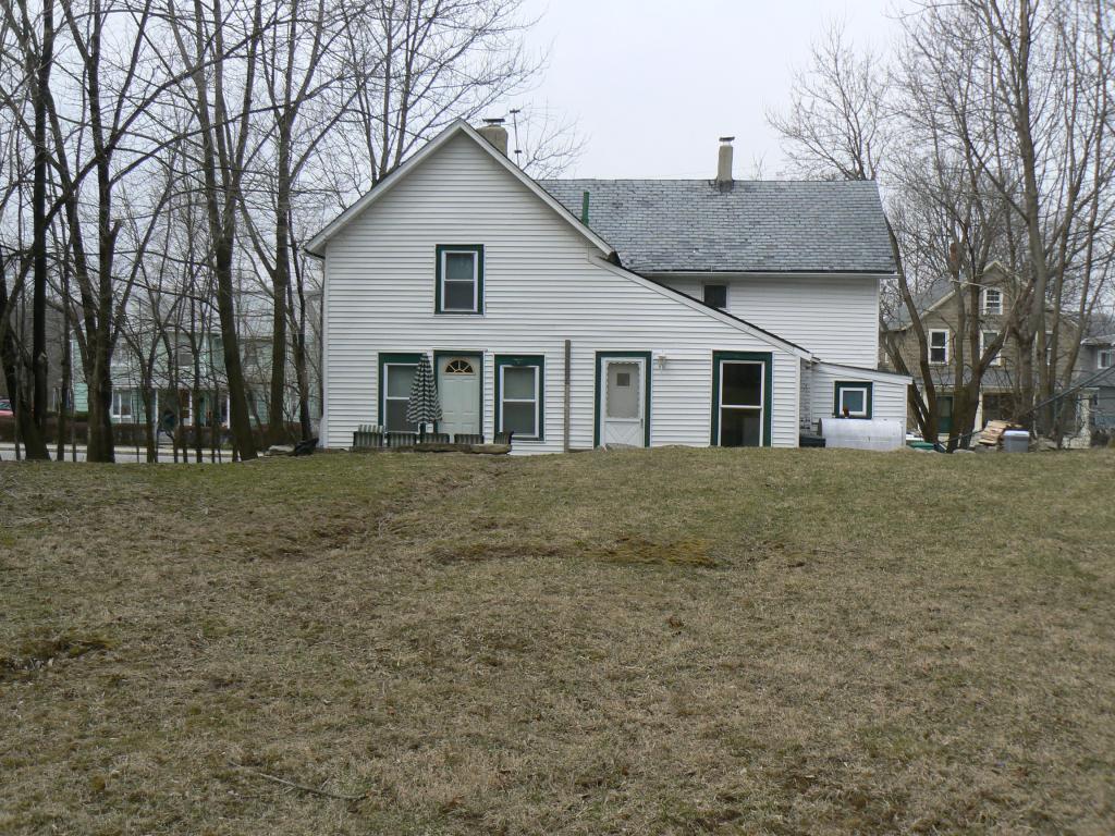 29-29 MOUNT VIEW