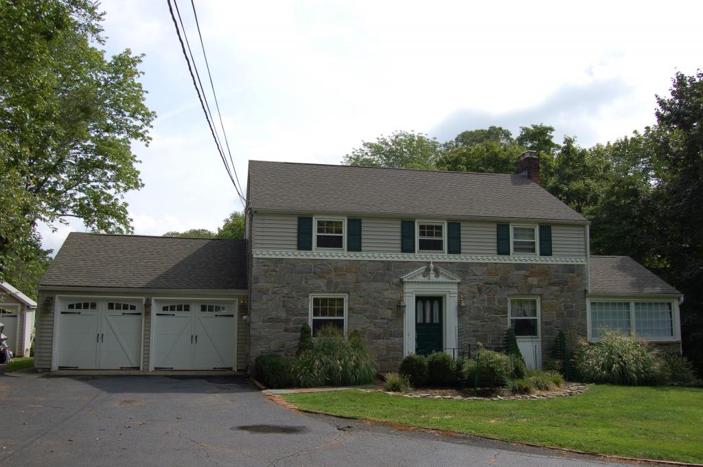 MLS #/Web ID: 2684968