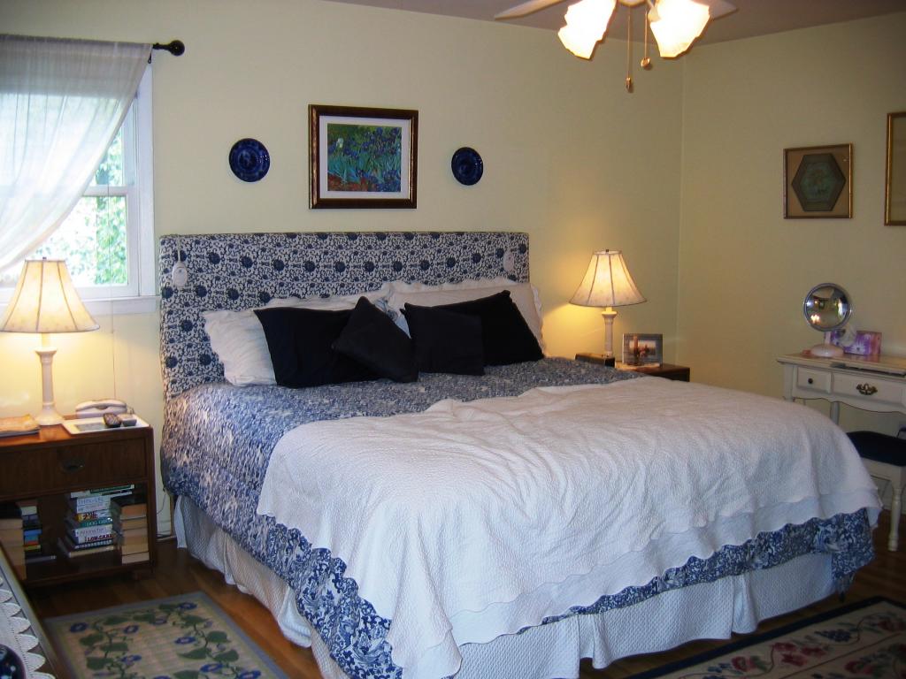 33 Maple Lane