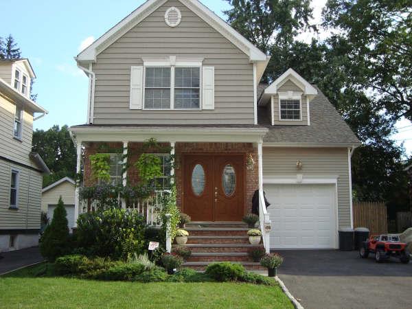 247 Willow Ave