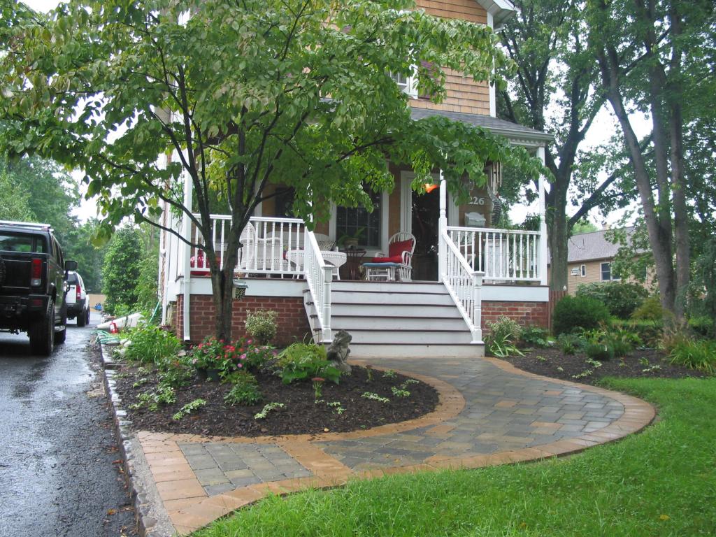 226 GROVE AVE