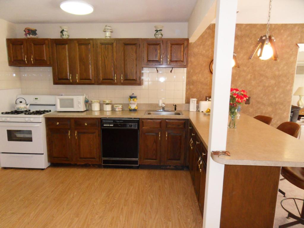MLS #/Web ID: 2716868
