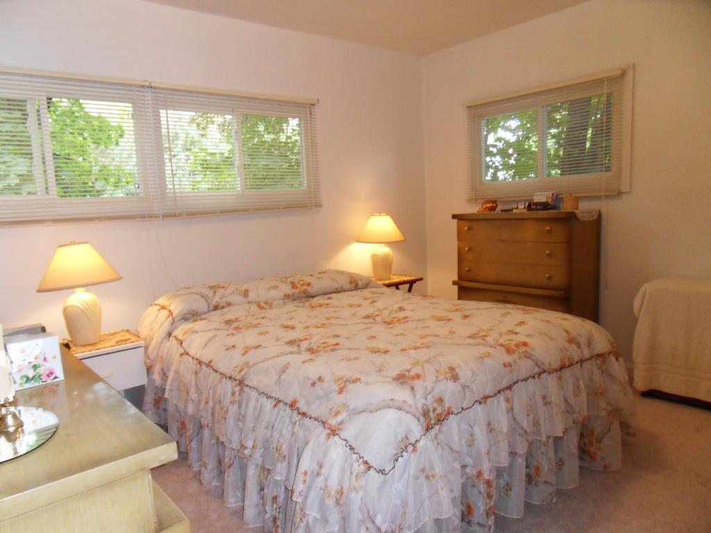 MLS #/Web ID: 2716868