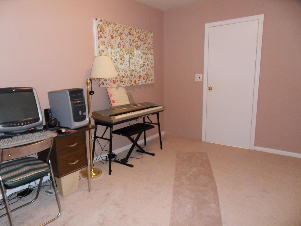 MLS #/Web ID: 2716868