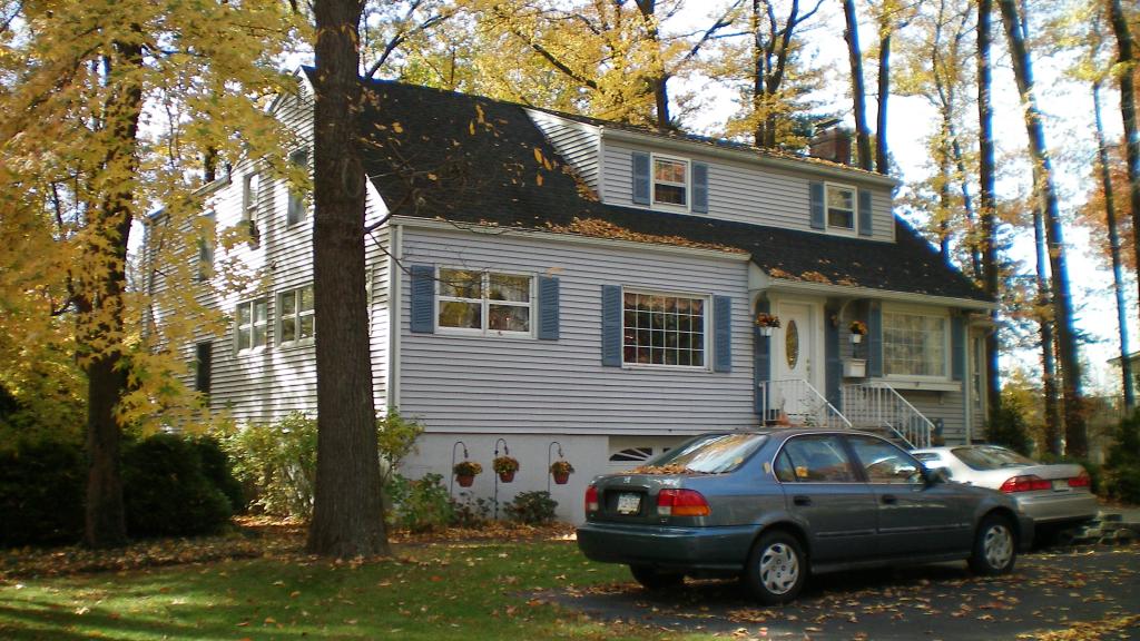 MLS #/Web ID: 2723768