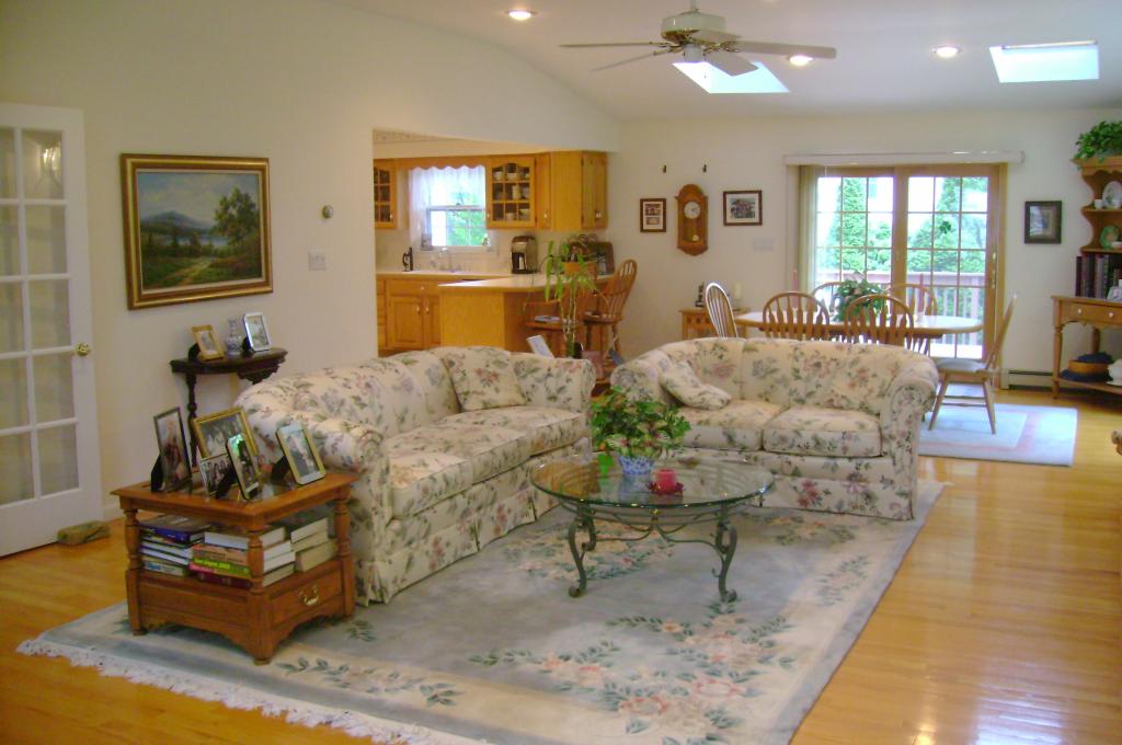MLS #/Web ID: 2725368