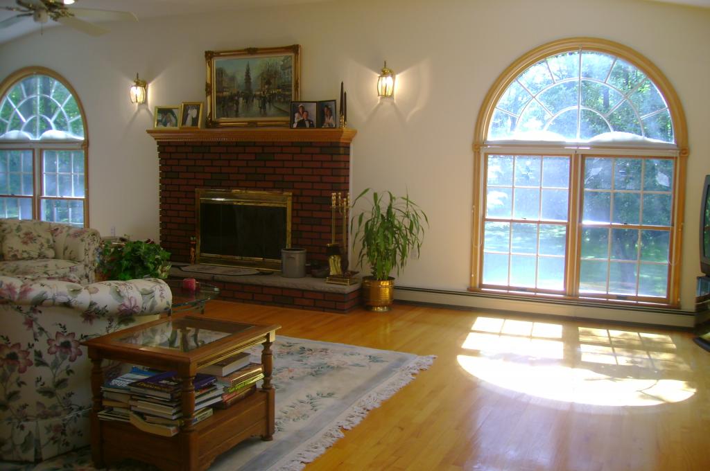 MLS #/Web ID: 2725368